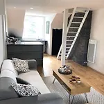 Chez Louchris Apartment *